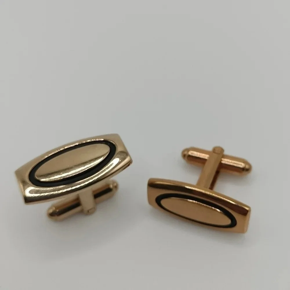 Vintage Hickok USA Goldtone Cufflinks Black Enamel Outline Square 1